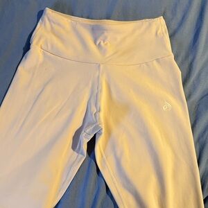 Beige High-Waisted Leggings